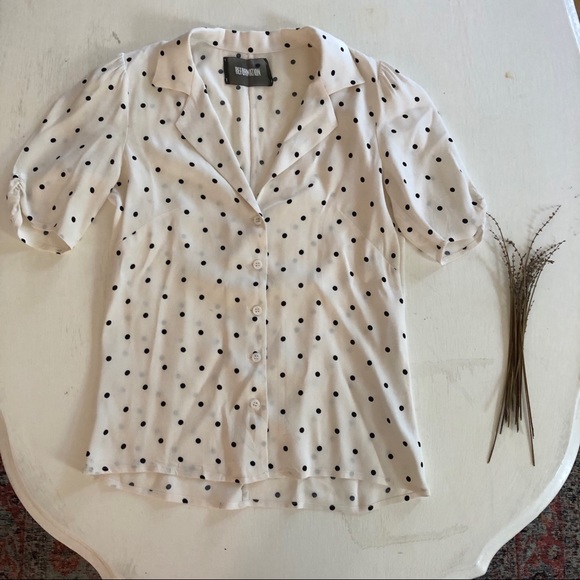 Reformation Imogene Top in Polkadot - Picture 3 of 7